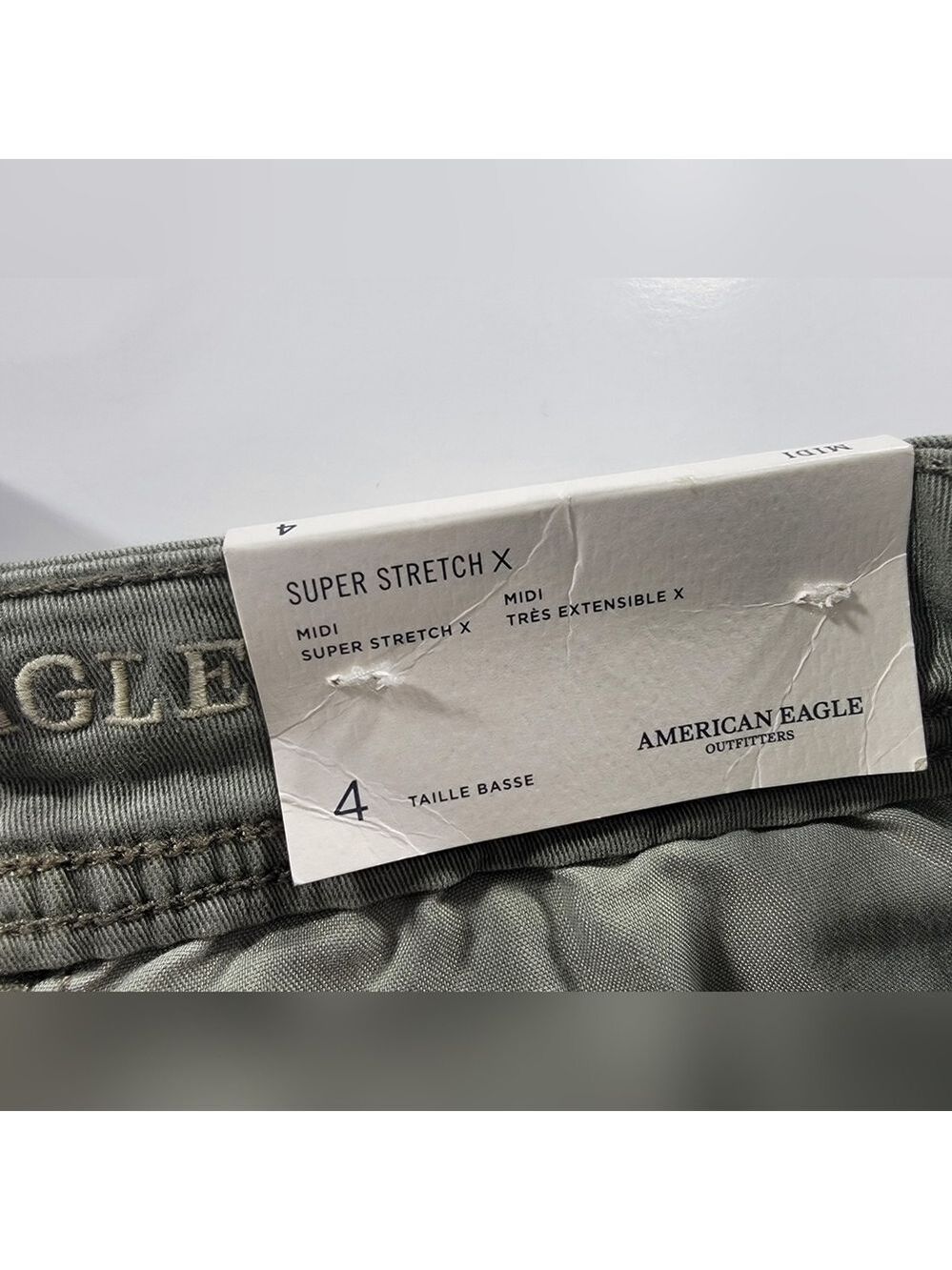 NWT American Eagle Midi Low Rise Green Twill Shorts Women's 4 Super Stretch X - Picture 4 of 11